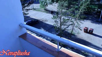 Анал на балконе с русской шалавой от первого лица