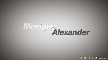 Сногсшибательный психолог воплощает в реальность свои грязные сексуальные фантазии на большой члене молодого парня Моник Александр (Monique Alexander)